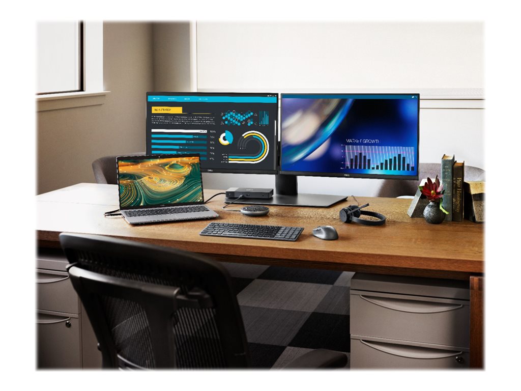 Dell Latitude 5520 - Core i5 1135G7 - Win 10 Pro 64-bit - 8 GB RAM - 256 GB SSD NVMe, Class 35 - 15.6" 1920 x 1080 (Full HD) @ 60 Hz - Iris Xe Graphics - Wi-Fi, Bluetooth - with 1 Year Hardware Service with Onsite/In-Home Service After Remote Diagnosis - Disti SNS